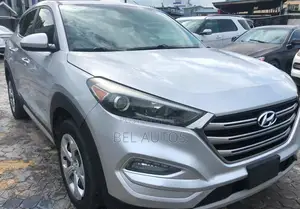 Hyundai Tucson 2018 Silver