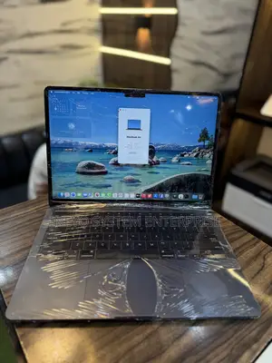 Laptop Apple MacBook Air 16GB Apple M2 SSD 256GB