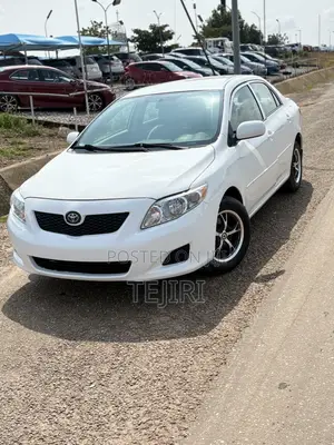 Toyota Corolla 2011 White