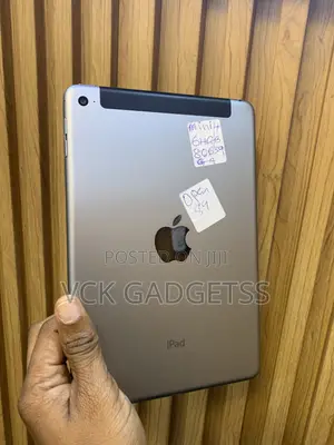 Apple iPad mini 4 64 GB Silver