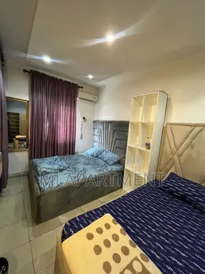 Girls House