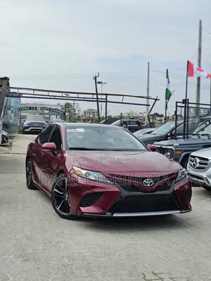 Toyota Camry XSE FWD (2.5L 4cyl 8AM) 2018 Burgundy