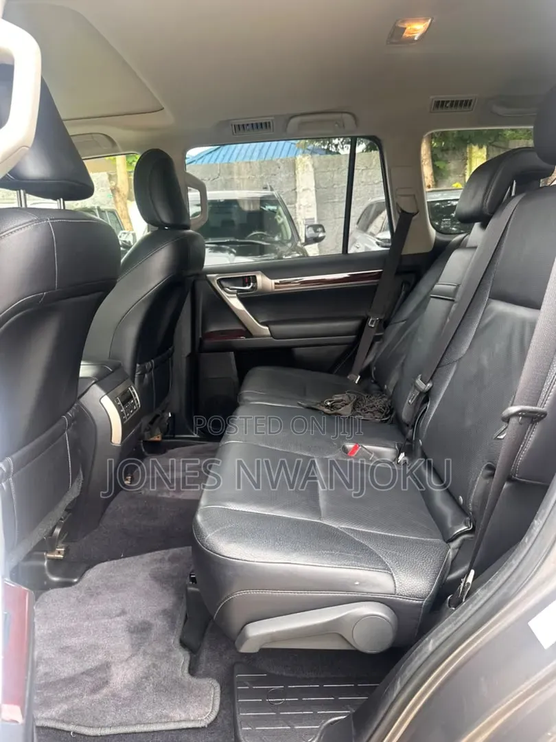 Lexus GX 2014 Gray