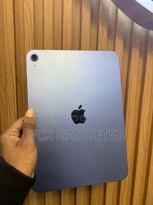 Apple iPad (2025) 128 GB Blue