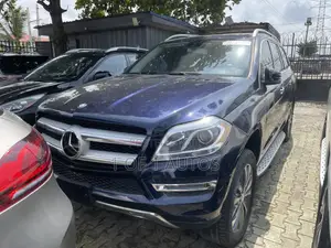 Mercedes-Benz GL-Class GL450 4MATIC 4dr SUV AWD (4.7L 8cyl Turbo 7A)