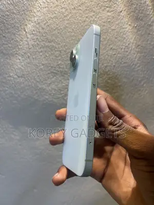 Apple iPhone 15 128 GB Green