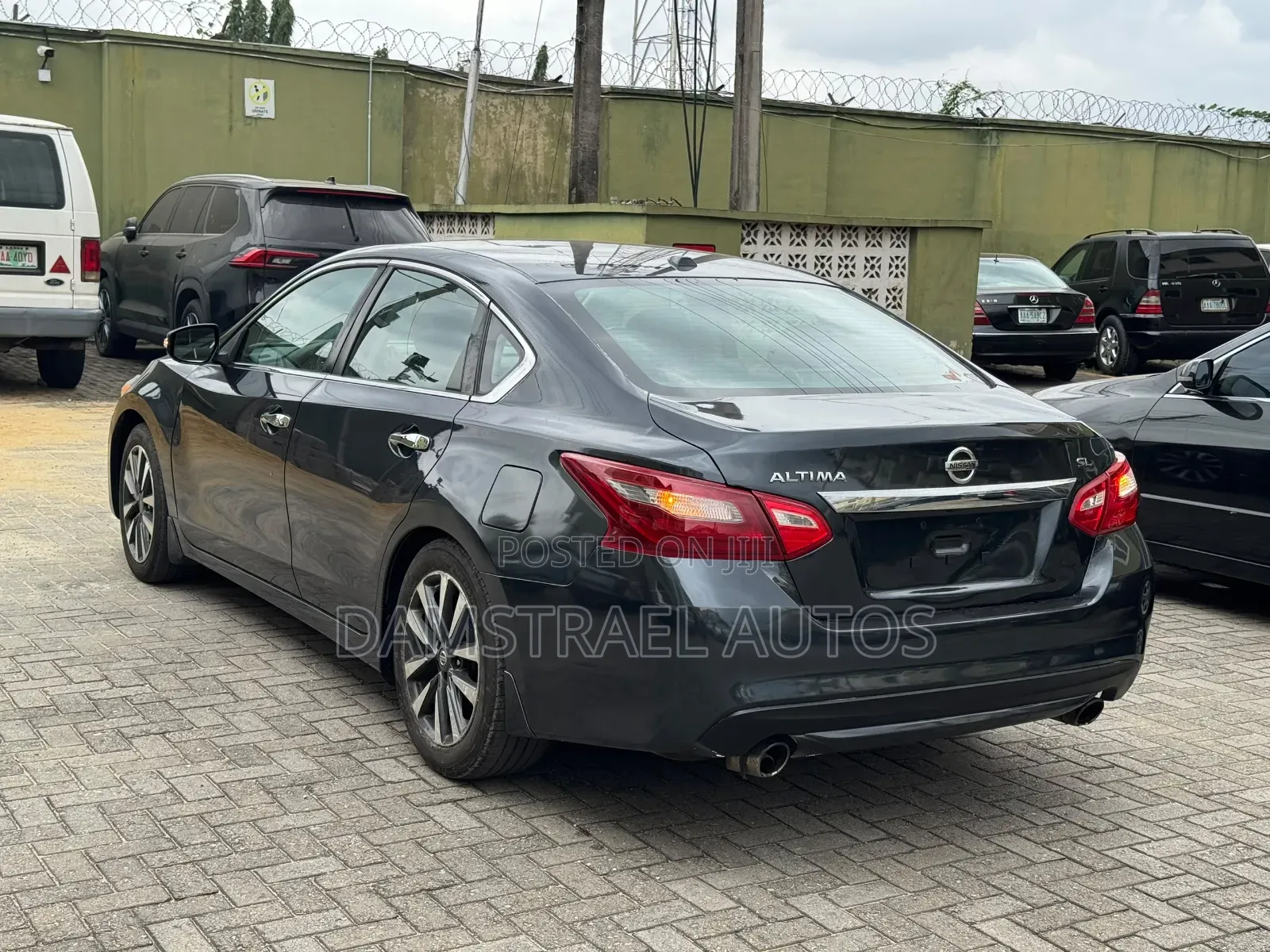 Nissan Altima 2016 Gray