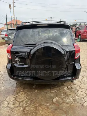 Toyota RAV4 2008 Black