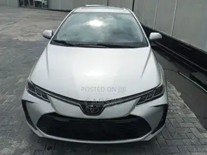 Toyota Corolla 2020 Silver