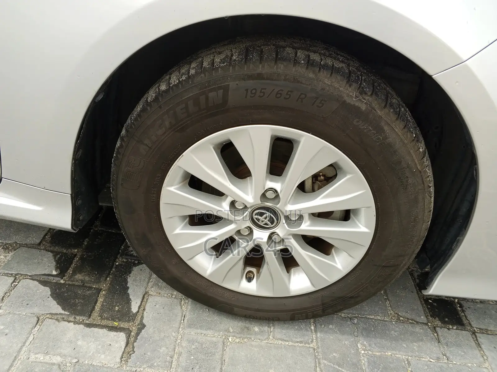 Toyota Corolla 2020 Silver