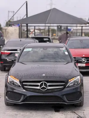 Mercedes-Benz C400 4Matic AWD Sedan (3.0L V6 7A) 2015 Black