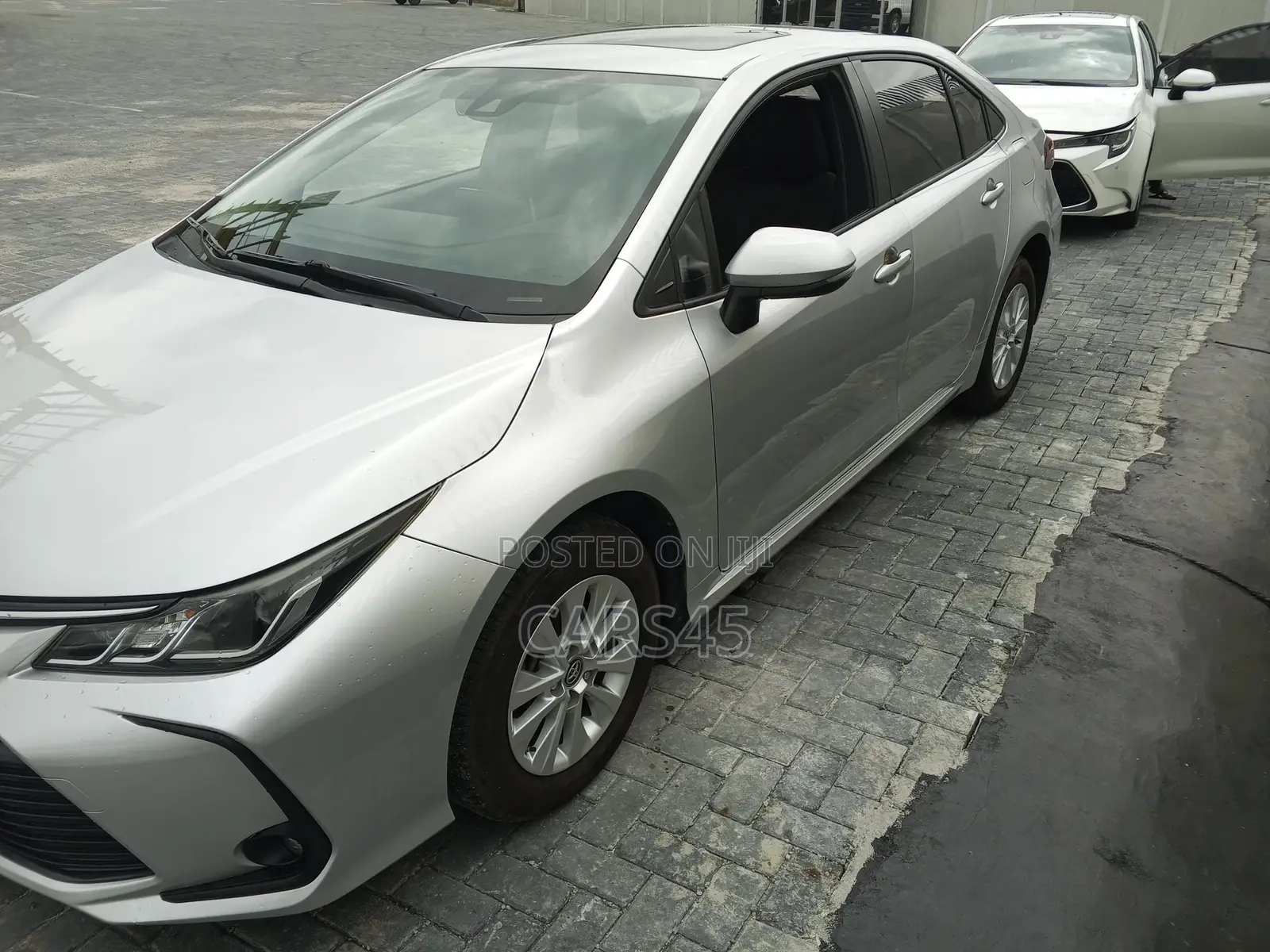 Toyota Corolla 2020 Silver