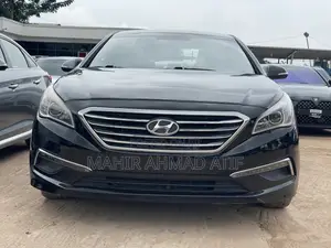Hyundai Sonata Sport 2.0T Sedan FWD (2.0L 4cyl 6A) 2016 Black