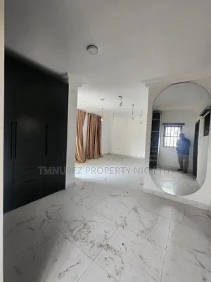 3bdrm Duplex in Lekki Phase 1 for rent