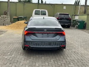 Toyota Avalon 2019 Gray