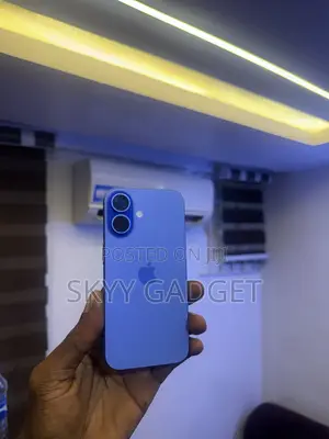 Apple iPhone 16 128 GB Blue
