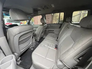 Honda Pilot Touring w/RES/Navi 4WD (3.5L 6cyl 5A) 2010 Blue