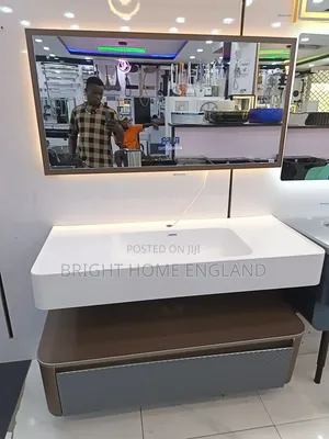 Executive Luxury Cabinet With LED Mirror