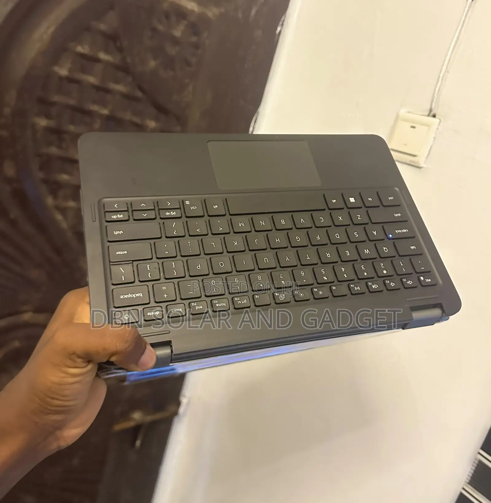 New Laptop Dell Latitude 3120 8GB Intel Celeron SSD 128GB