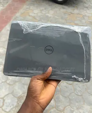 New Laptop Dell Latitude 3120 8GB Intel Celeron SSD 128GB