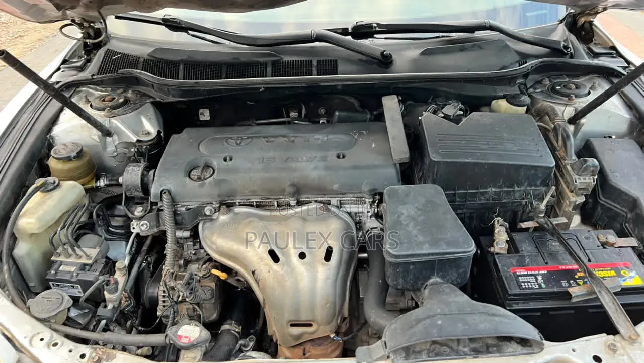 Toyota Camry 2008 Silver