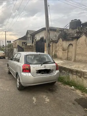 Toyota Corolla Sedan 2004 Silver