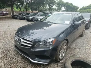 Mercedes-Benz E350 2016 Gray
