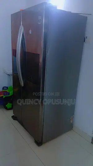 LG Side by Side Refrigerator