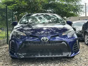 Toyota Corolla 2018 Blue