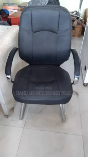 Boss v Quality Designed Office Visitor Chair