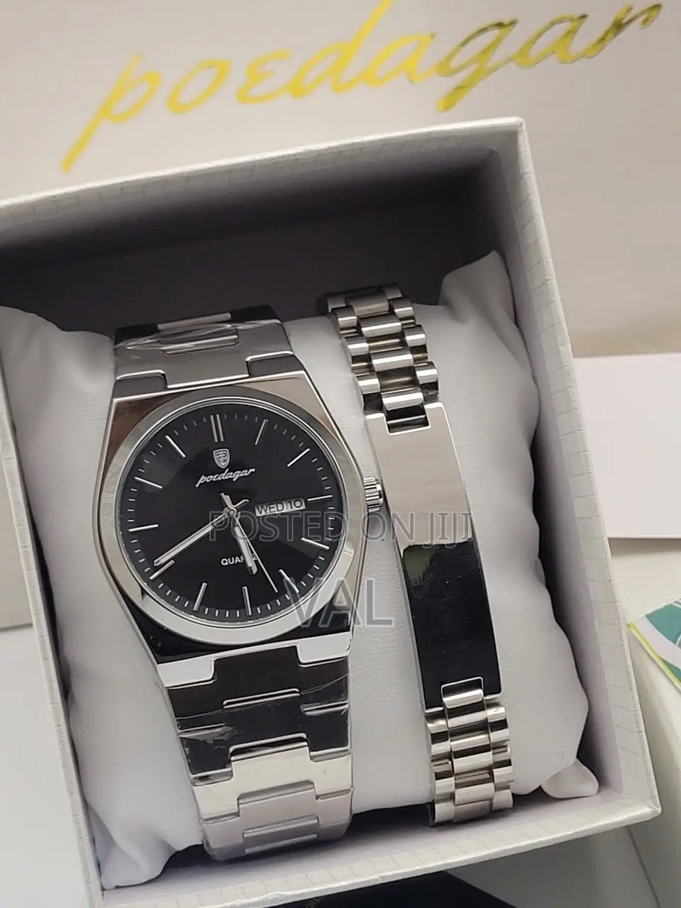 Poedagar Watch