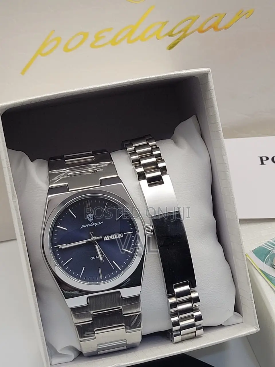 Poedagar Watch