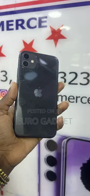 Apple iPhone 11 64 GB Black