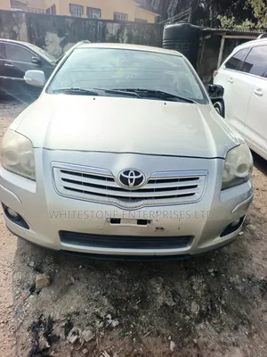 Toyota Avensis 2006 Silver