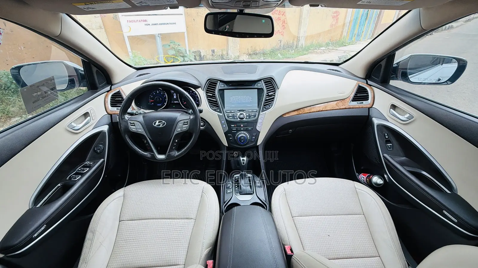 Hyundai Santa Fe 2014 White