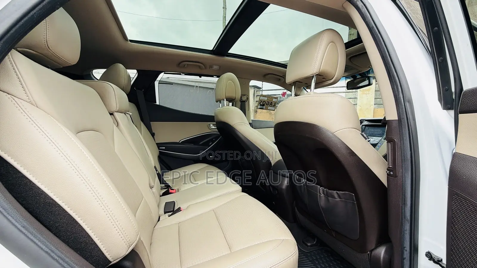Hyundai Santa Fe 2014 White