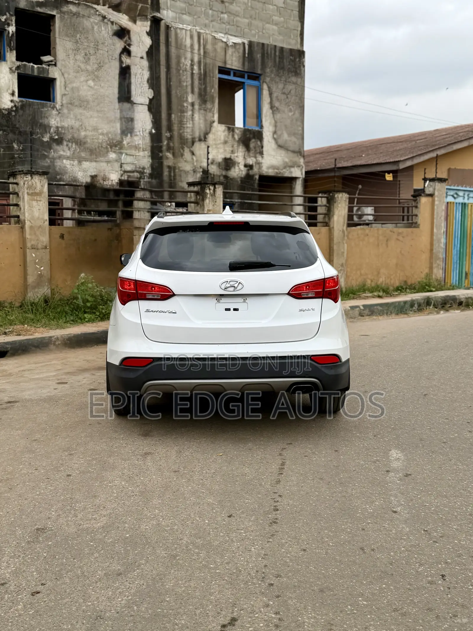 Hyundai Santa Fe 2014 White
