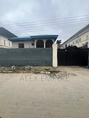 3bdrm Block of Flats in Ago Palace for sale