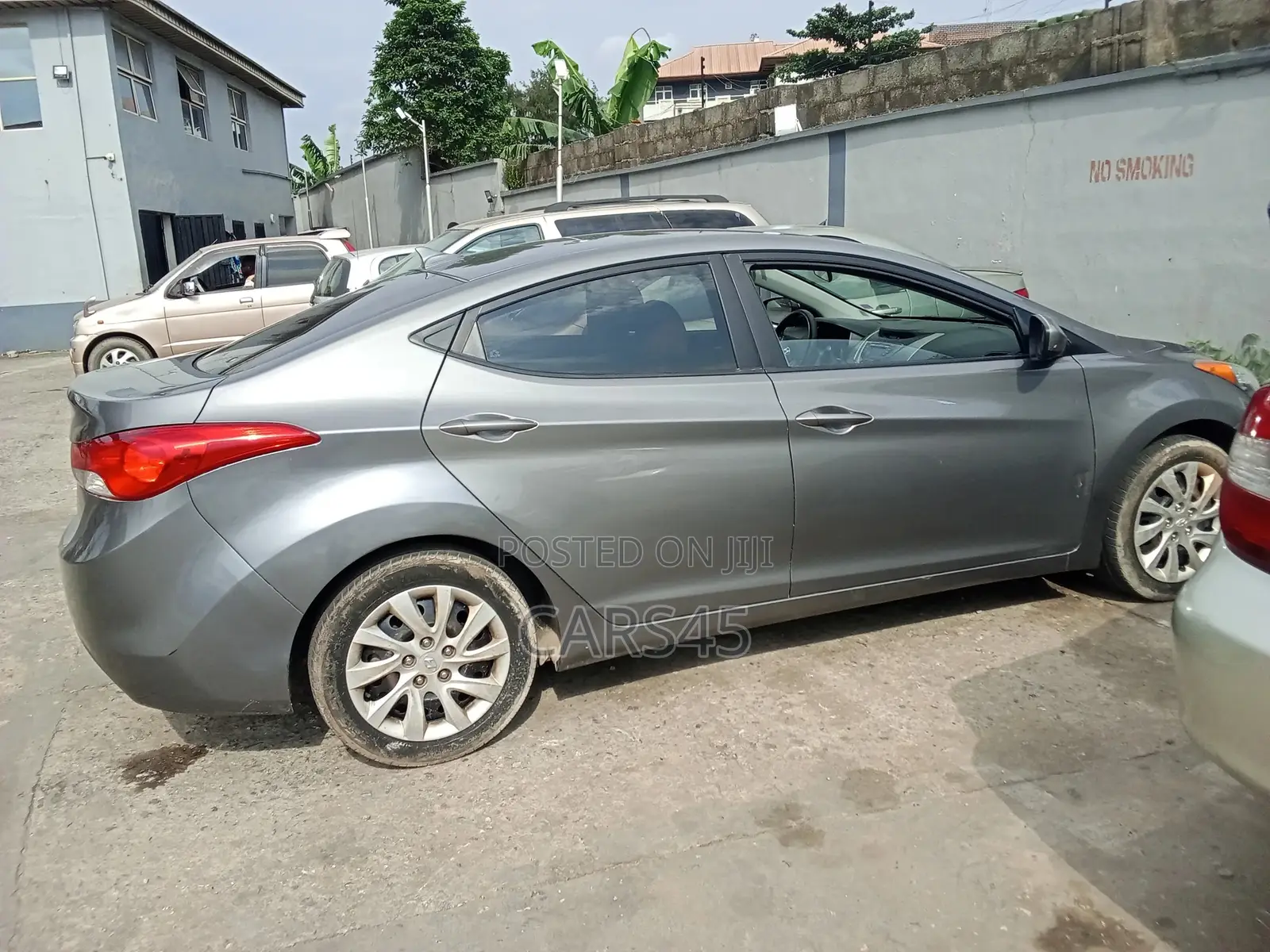 Hyundai Elantra 2013 Gray