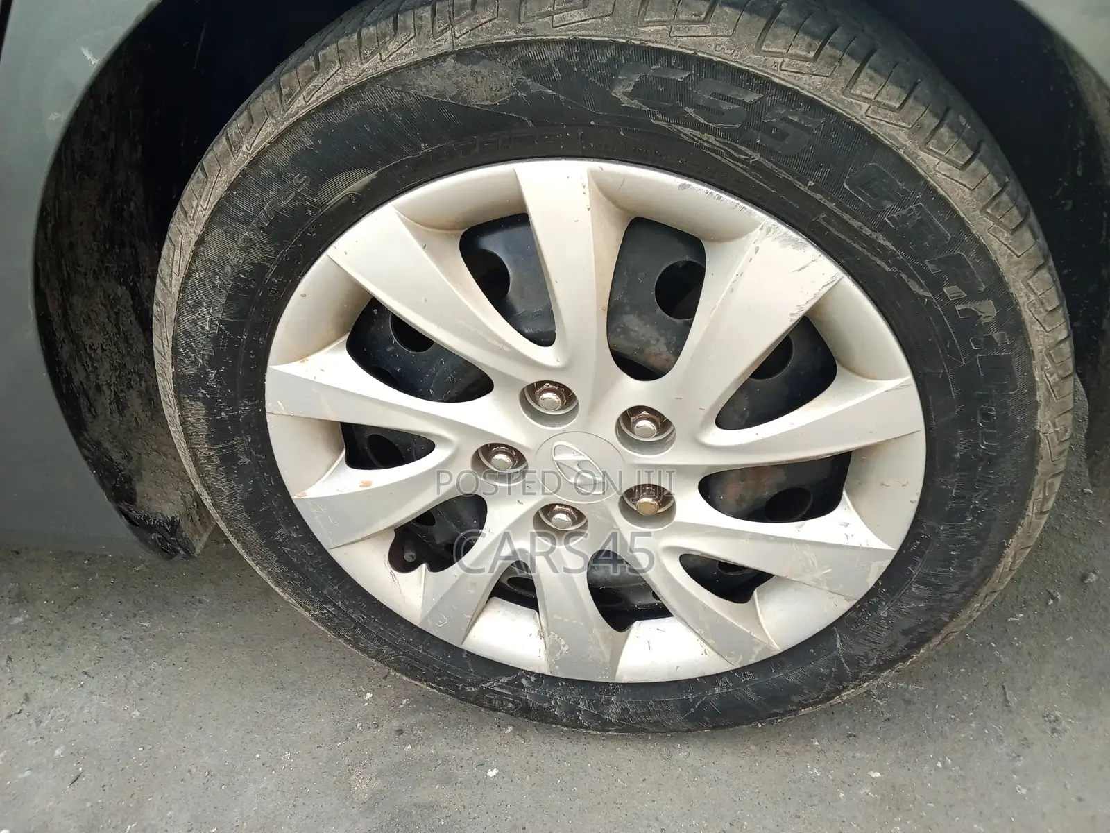 Hyundai Elantra 2013 Gray