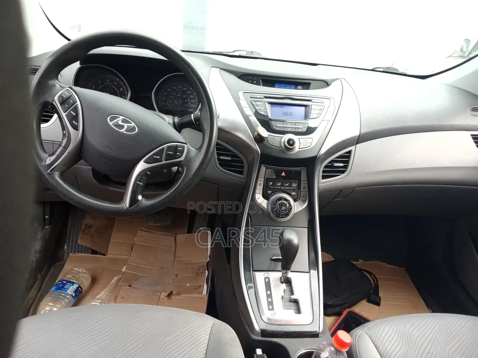 Hyundai Elantra 2013 Gray