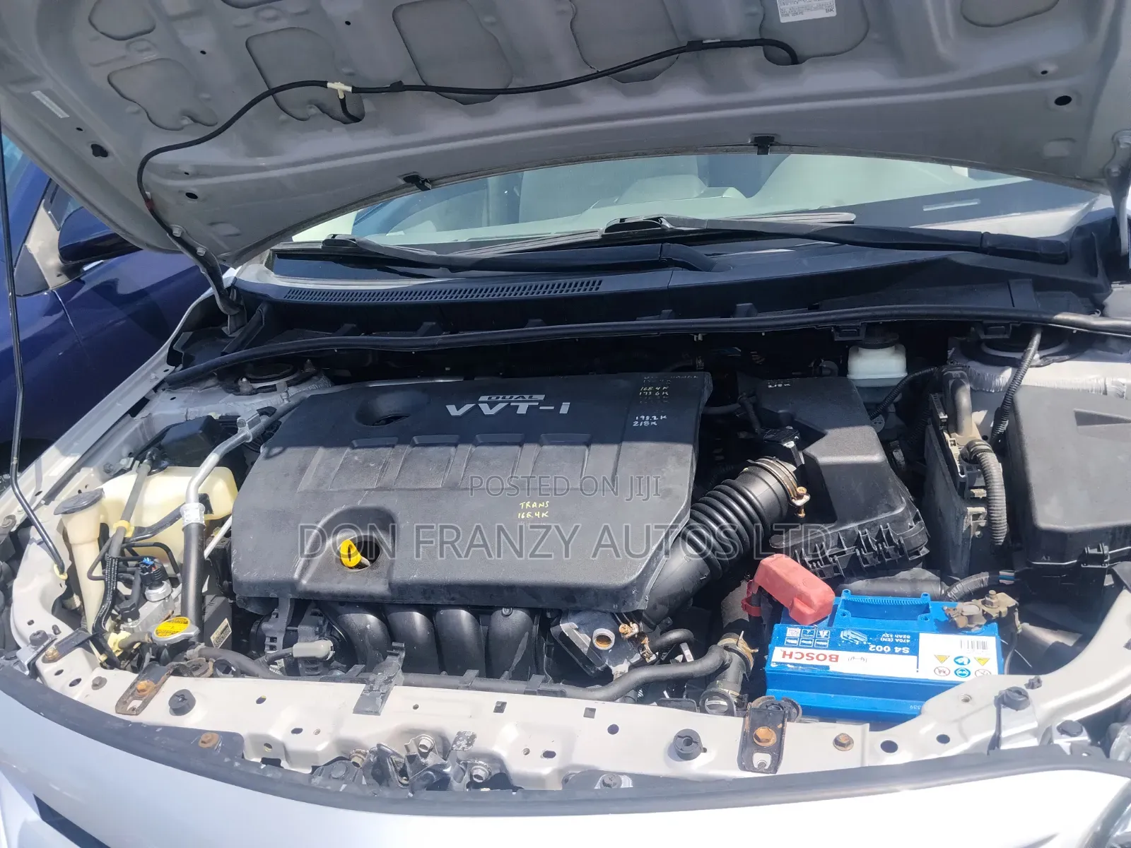 Toyota Corolla 2010 Silver