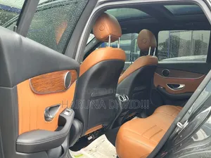 Mercedes-Benz GLC-Class 2021 Black