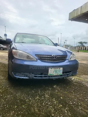 Toyota Camry 2004 Blue