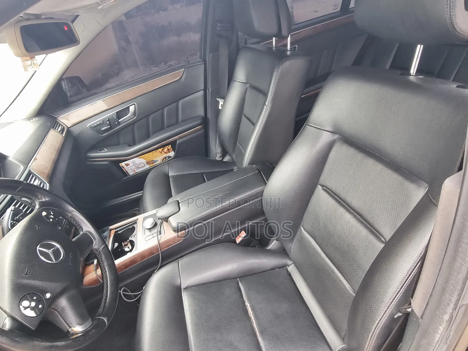 Mercedes-Benz E350 2011 Black