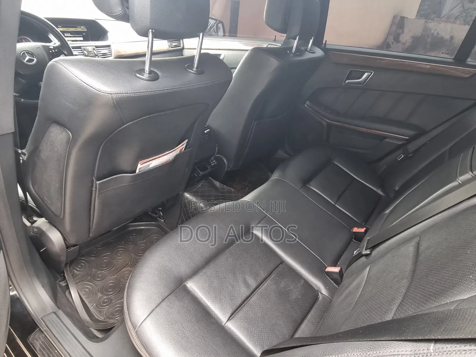 Mercedes-Benz E350 2011 Black