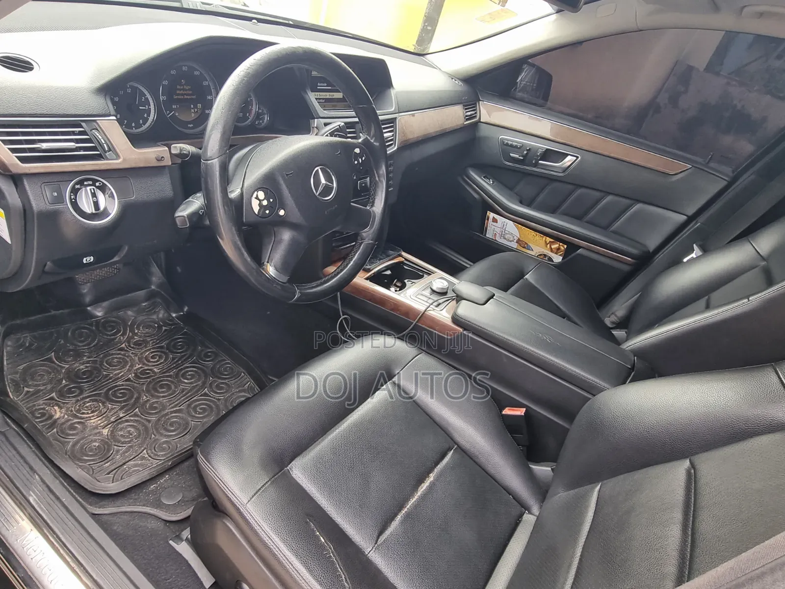 Mercedes-Benz E350 2011 Black