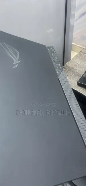 Laptop Asus ROG Strix G17 64GB AMD Ryzen 9 SSD 1T