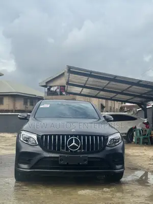 Mercedes-Benz GLC-Class 2017 Black