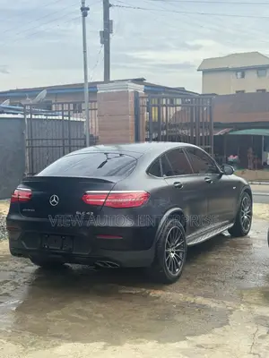 Mercedes-Benz GLC-Class 2017 Black
